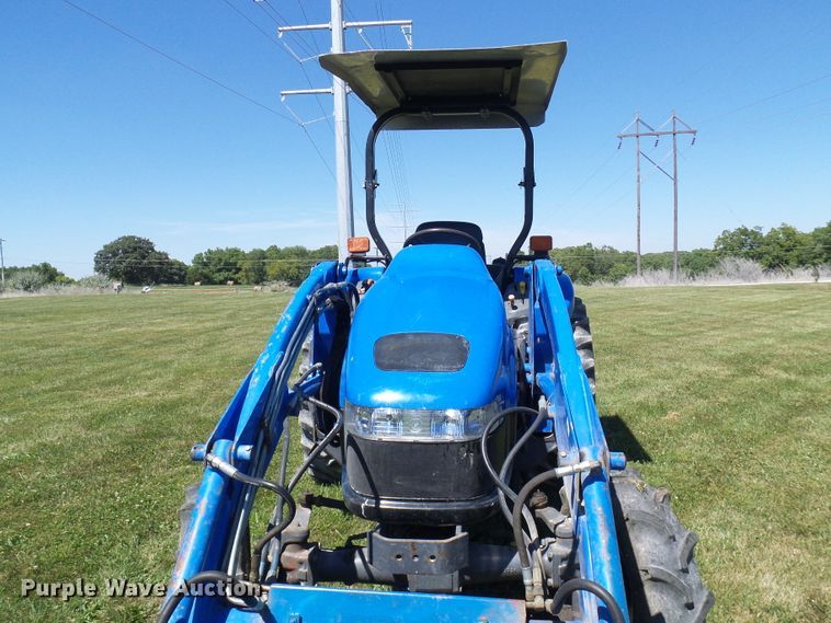 image for item DG2025 New Holland TC45D  MFWD tractor