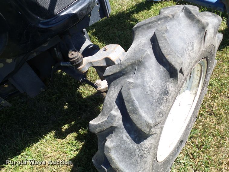 image for item DG2025 New Holland TC45D  MFWD tractor