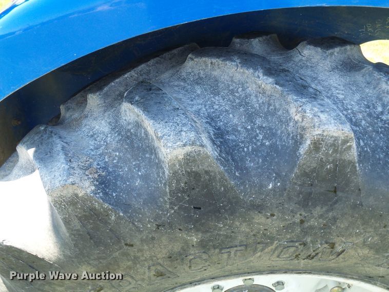 image for item DG2025 New Holland TC45D  MFWD tractor