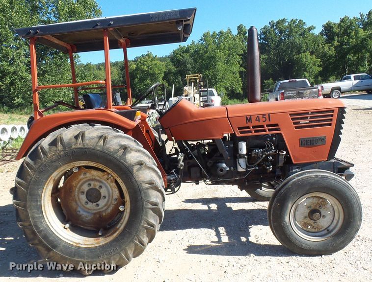 image for item DG2056 Memo M451  tractor