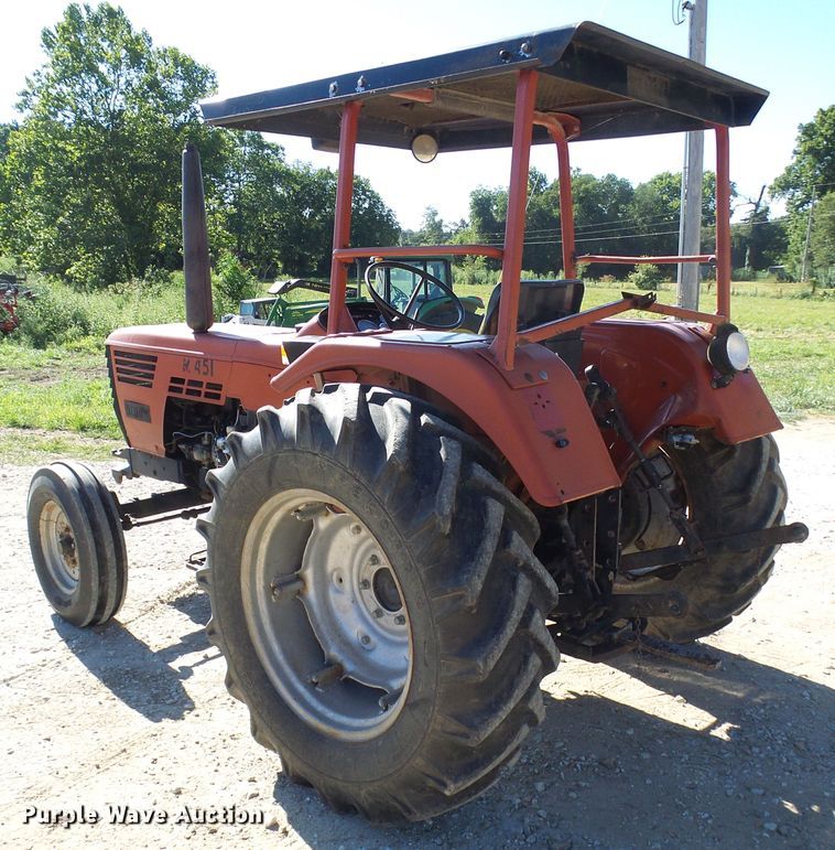 image for item DG2056 Memo M451  tractor