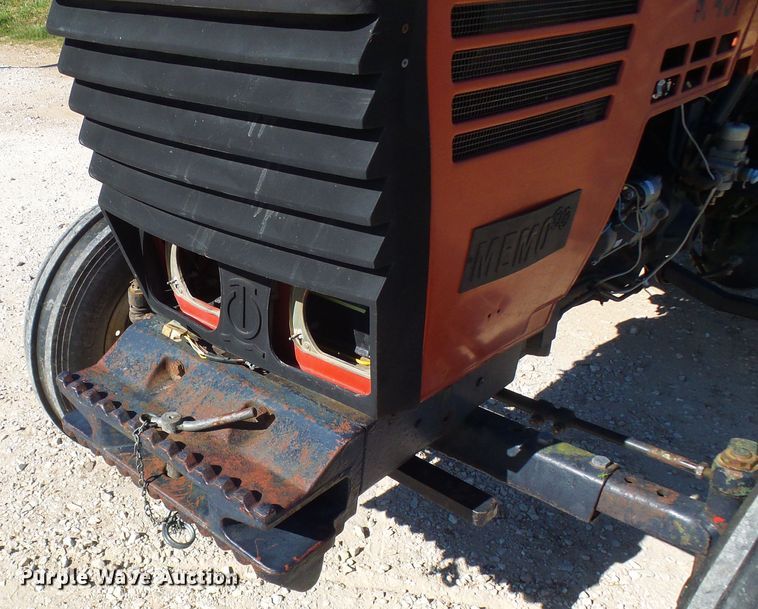 image for item DG2056 Memo M451  tractor
