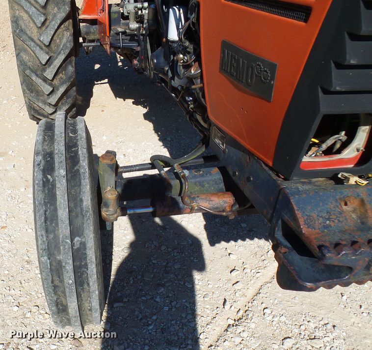 image for item DG2056 Memo M451  tractor