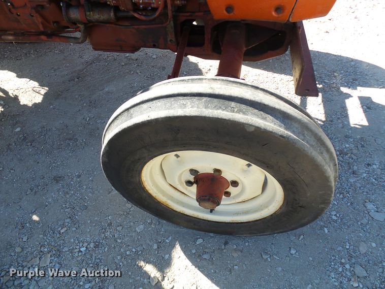 image for item DG2057 Allis Chalmers 5040  tractor