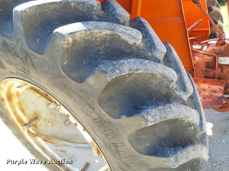 image for item DG2057 Allis Chalmers 5040  tractor