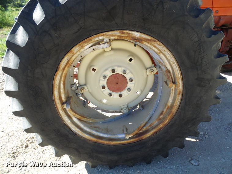 image for item DG2057 Allis Chalmers 5040  tractor