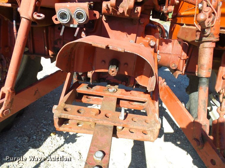 image for item DG2057 Allis Chalmers 5040  tractor