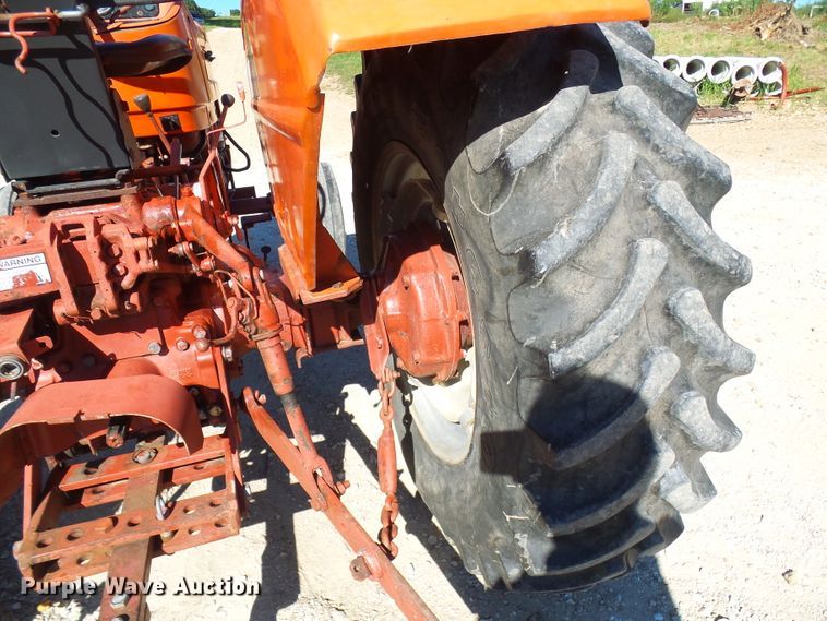 image for item DG2057 Allis Chalmers 5040  tractor