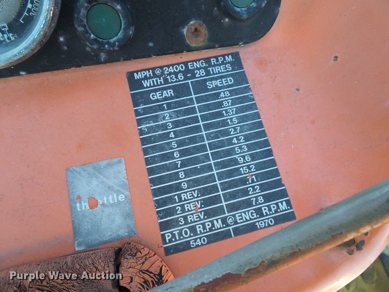 image for item DG2057 Allis Chalmers 5040  tractor