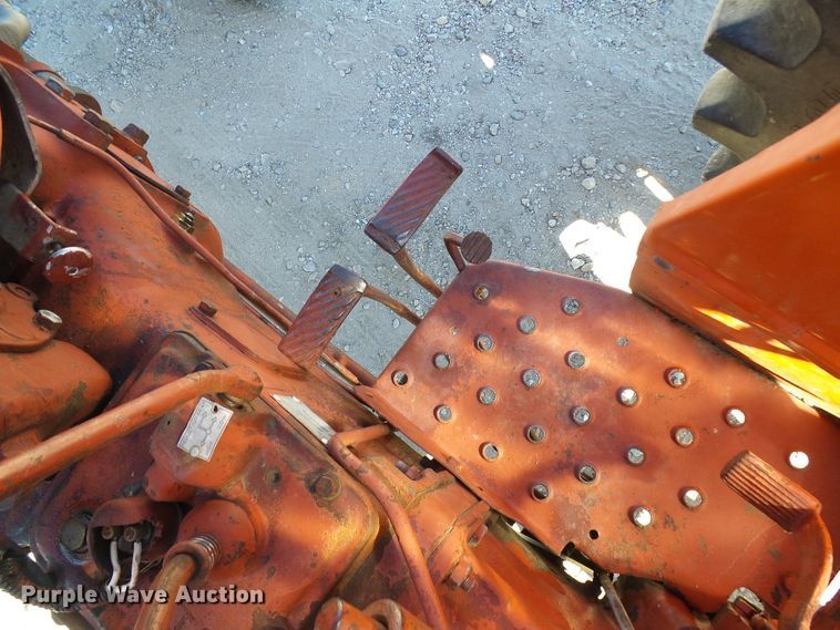 image for item DG2057 Allis Chalmers 5040  tractor