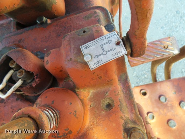 image for item DG2057 Allis Chalmers 5040  tractor