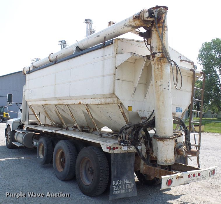 image for item DG2075 1994 Kenworth T600  fertilizer delivery truck