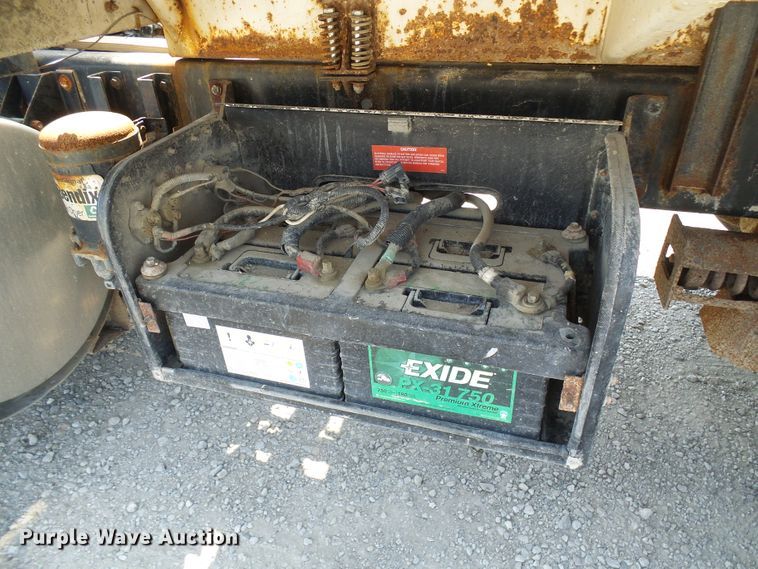 image for item DG2075 1994 Kenworth T600  fertilizer delivery truck