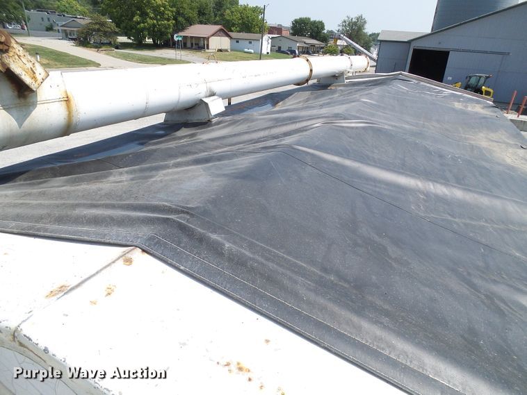 image for item DG2075 1994 Kenworth T600  fertilizer delivery truck