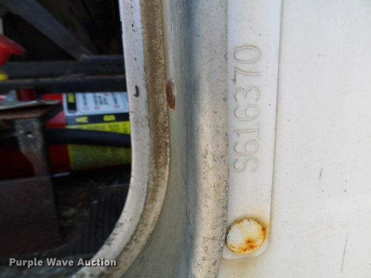 image for item DG2075 1994 Kenworth T600  fertilizer delivery truck