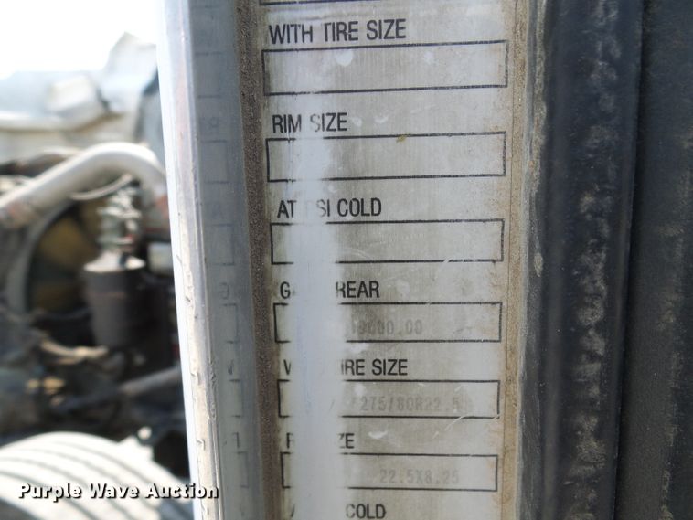 image for item DG2075 1994 Kenworth T600  fertilizer delivery truck