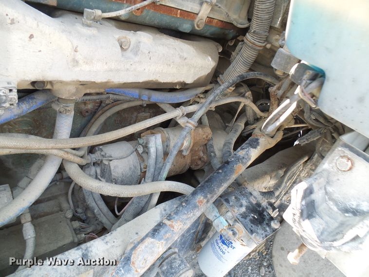 image for item DG2075 1994 Kenworth T600  fertilizer delivery truck