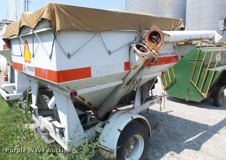 image for item DG2078 Parker 1500R weigh wagon