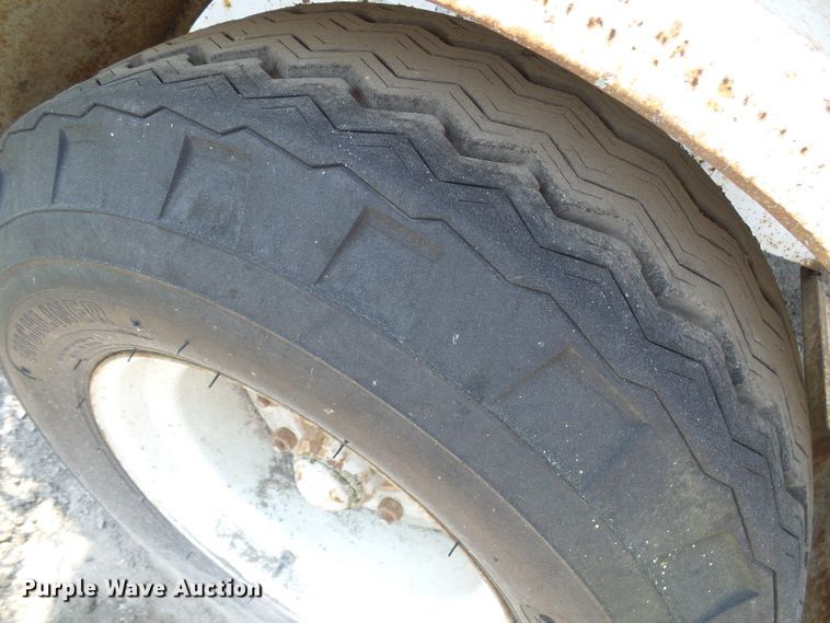 image for item DG2078 Parker 1500R weigh wagon