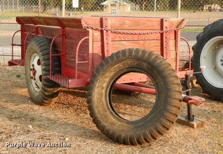 image for item DG6899 Shop built grain wagon