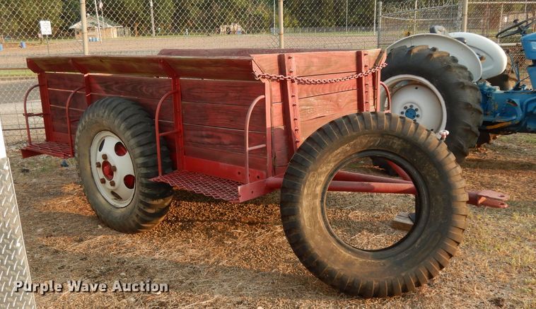 image for item DG6899 Shop built grain wagon