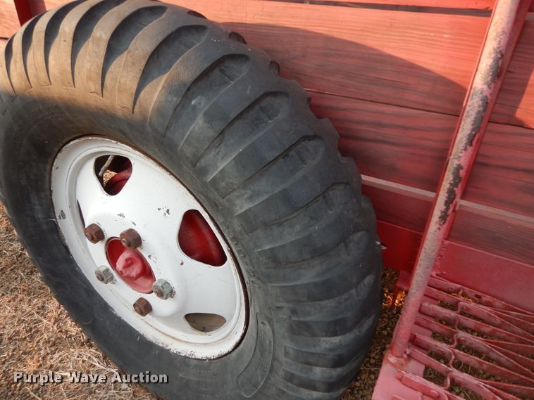 image for item DG6899 Shop built grain wagon