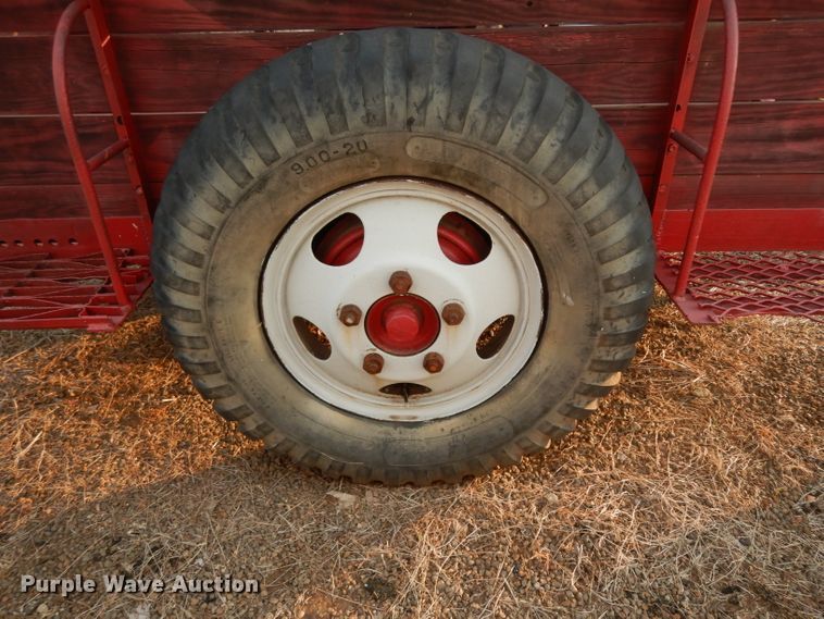 image for item DG6899 Shop built grain wagon