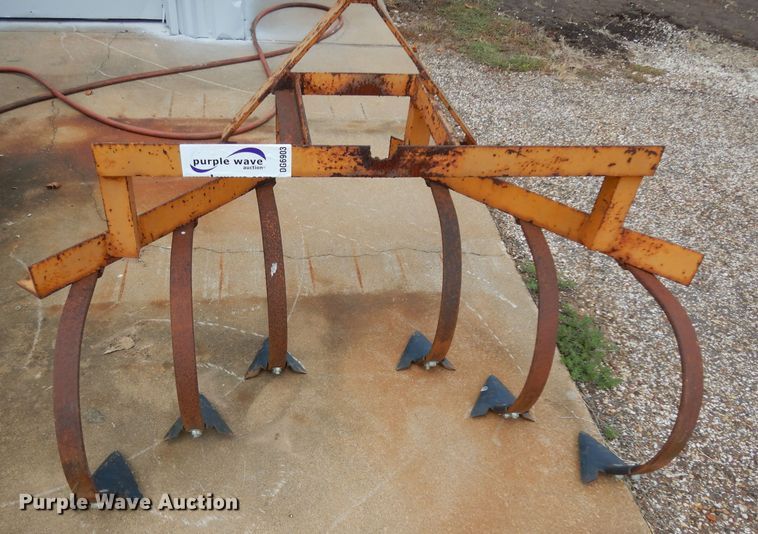 image for item DG6903 Modern one row cultivator