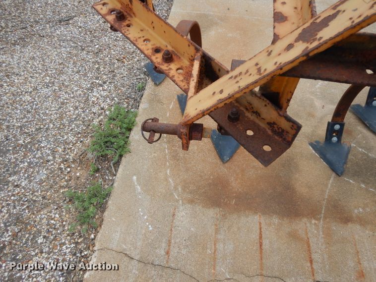 image for item DG6903 Modern one row cultivator