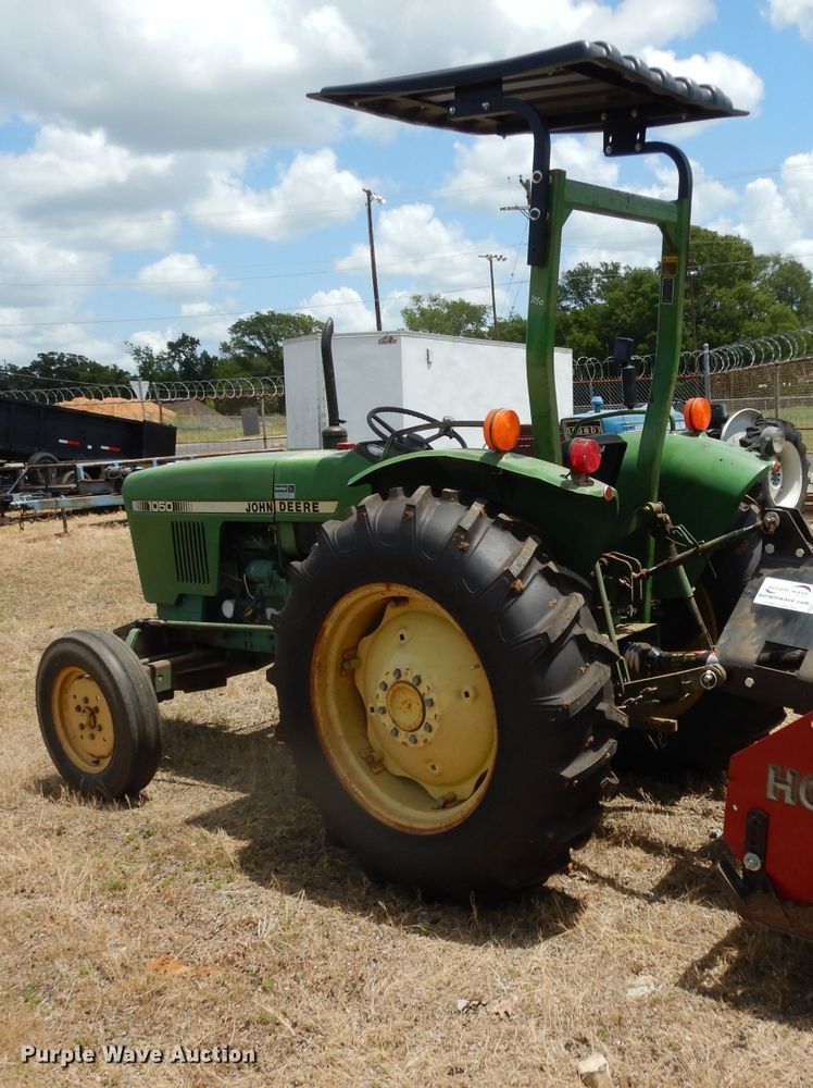 image for item DG6904 John Deere 1050  tractor