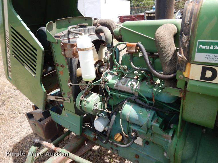 image for item DG6904 John Deere 1050  tractor