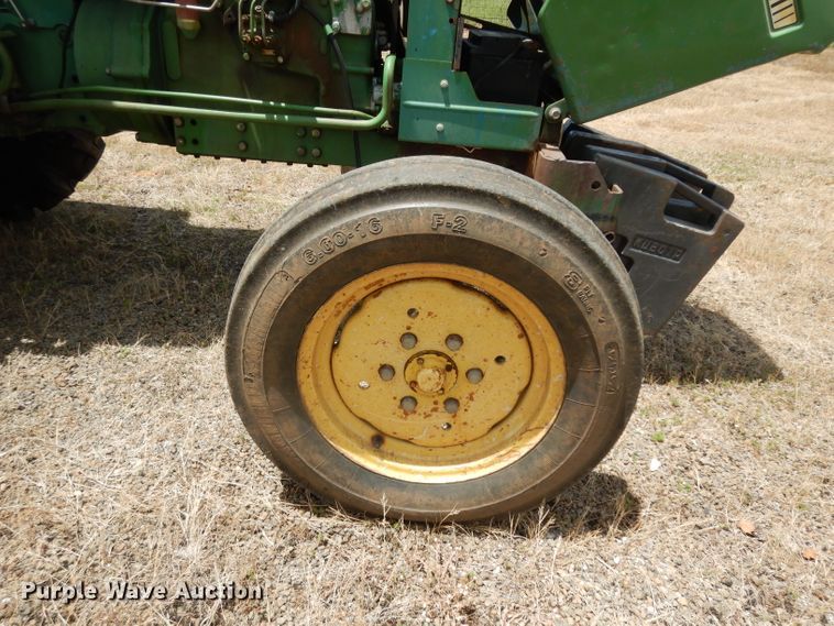 image for item DG6904 John Deere 1050  tractor