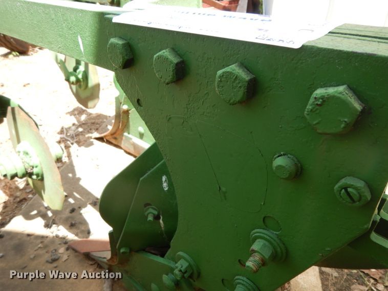 image for item DG6912 John Deere two bottom plow