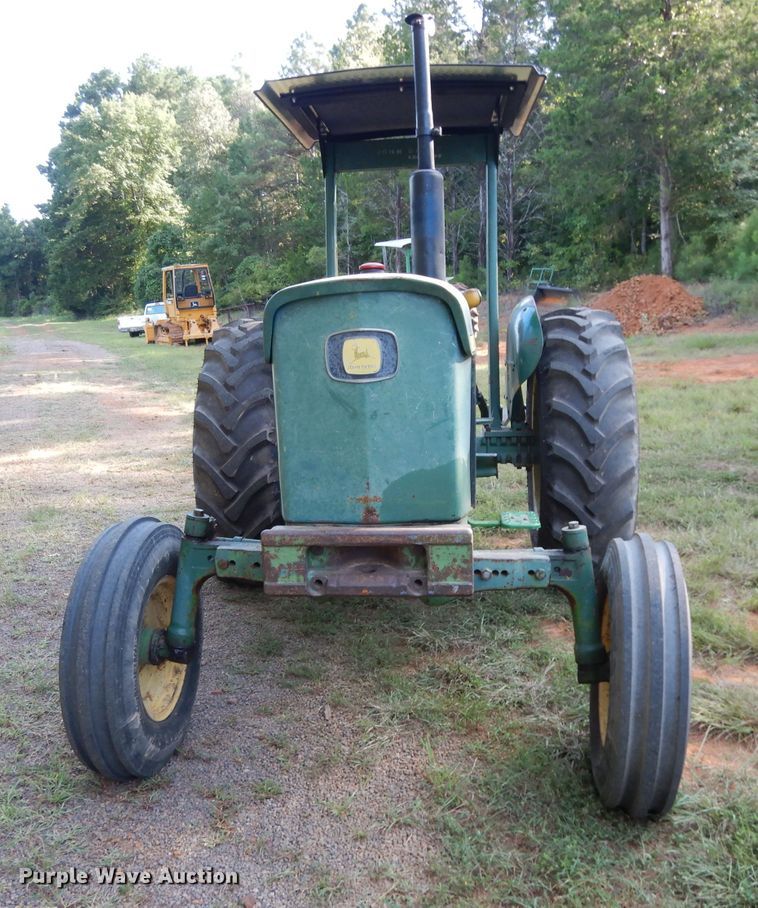 image for item DG6917 John Deere 2030  tractor