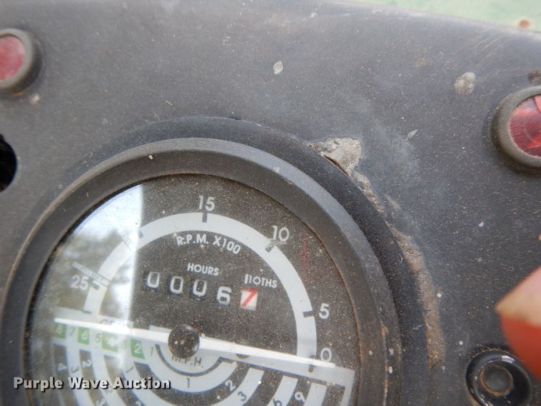 image for item DG6917 John Deere 2030  tractor