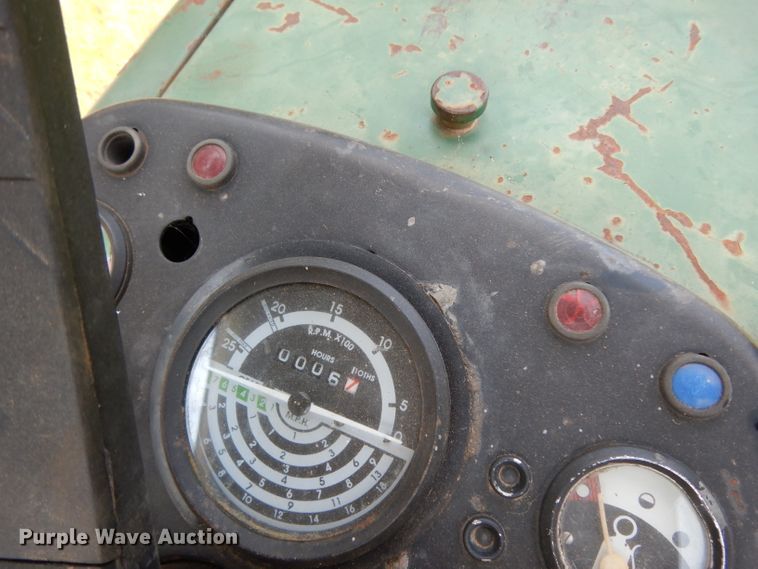 image for item DG6917 John Deere 2030  tractor