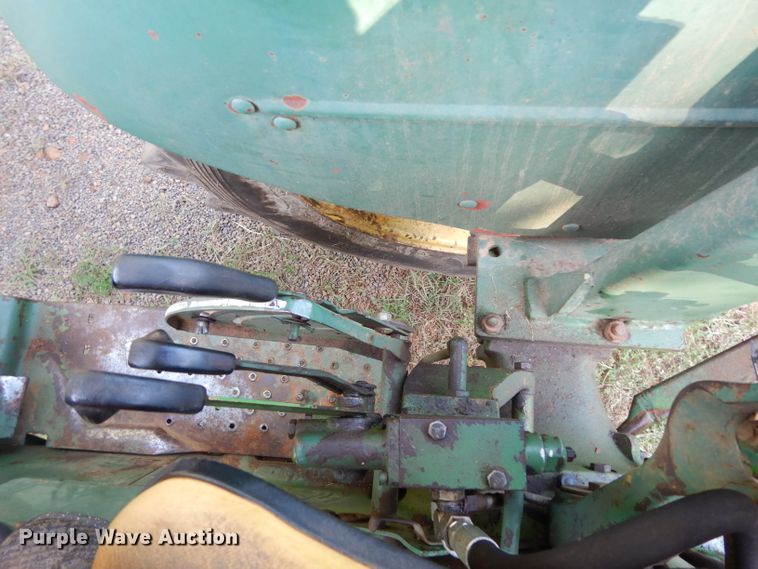 image for item DG6917 John Deere 2030  tractor