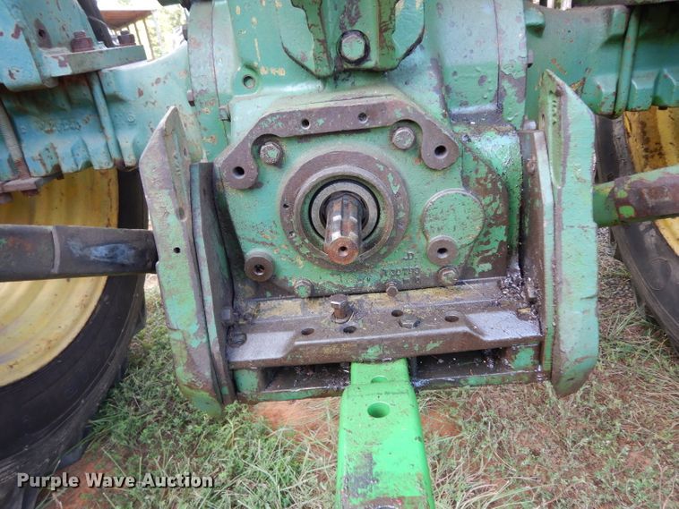image for item DG6917 John Deere 2030  tractor
