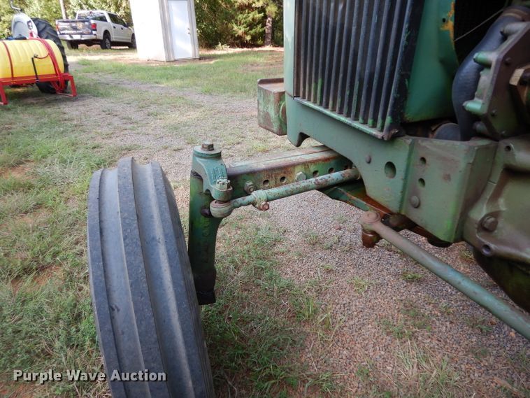 image for item DG6917 John Deere 2030  tractor