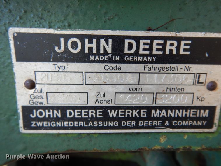 image for item DG6917 John Deere 2030  tractor