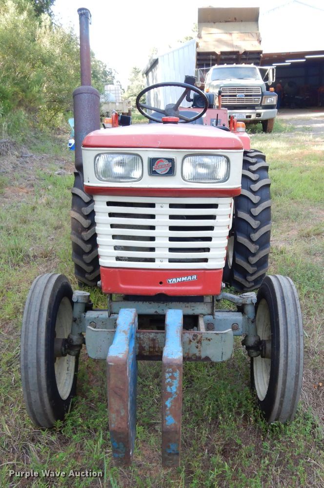 image for item DG6920 Yanmar YM2210  tractor