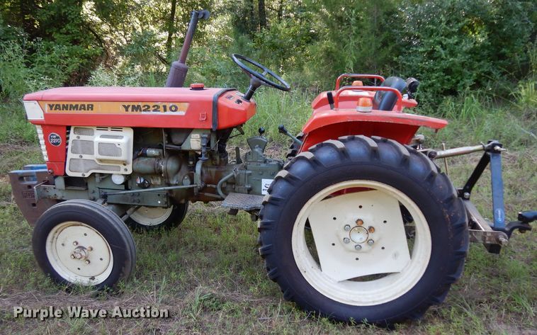 image for item DG6920 Yanmar YM2210  tractor