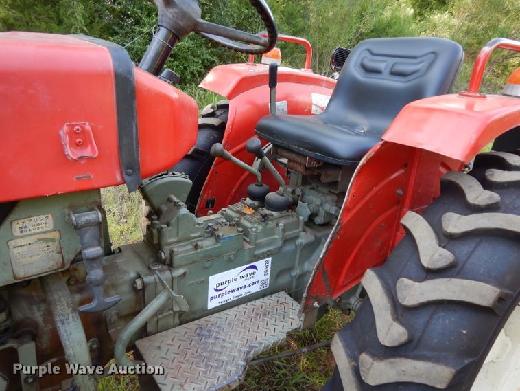image for item DG6920 Yanmar YM2210  tractor