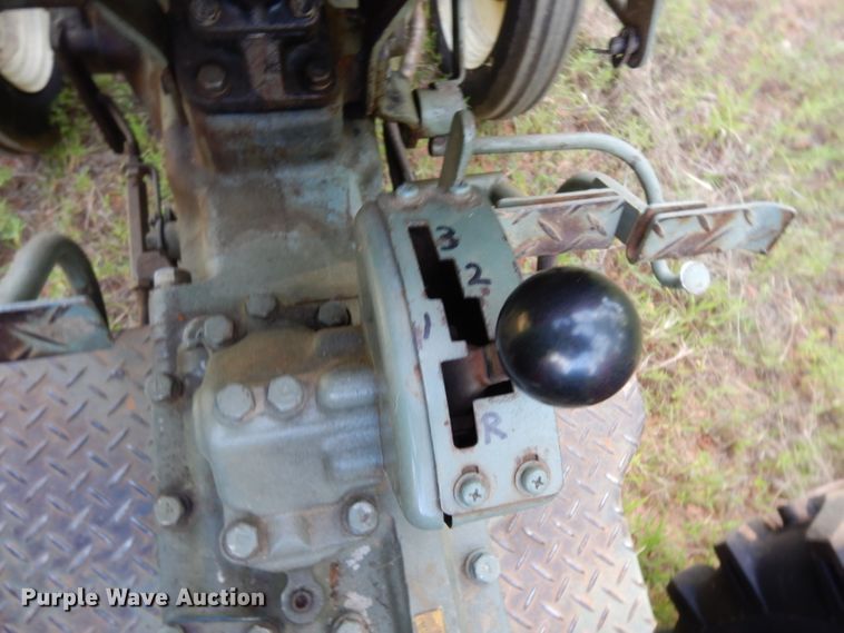 image for item DG6920 Yanmar YM2210  tractor