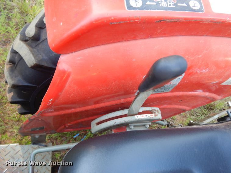 image for item DG6920 Yanmar YM2210  tractor