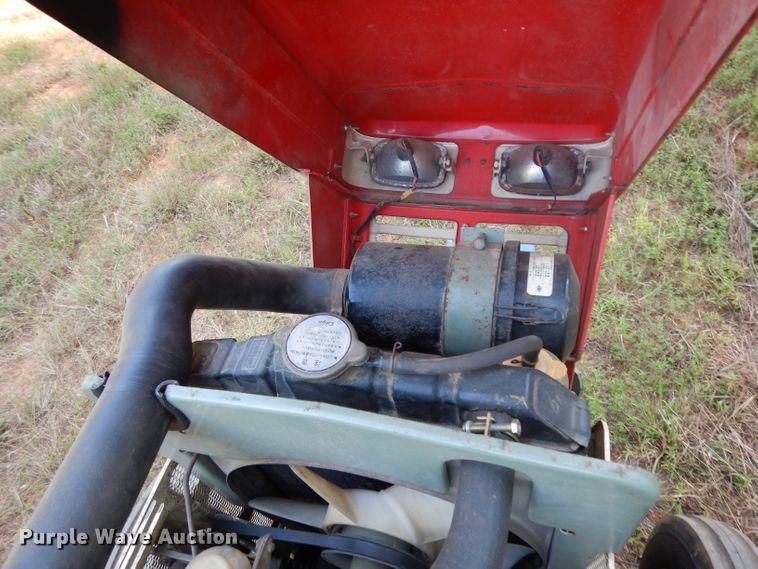 image for item DG6920 Yanmar YM2210  tractor