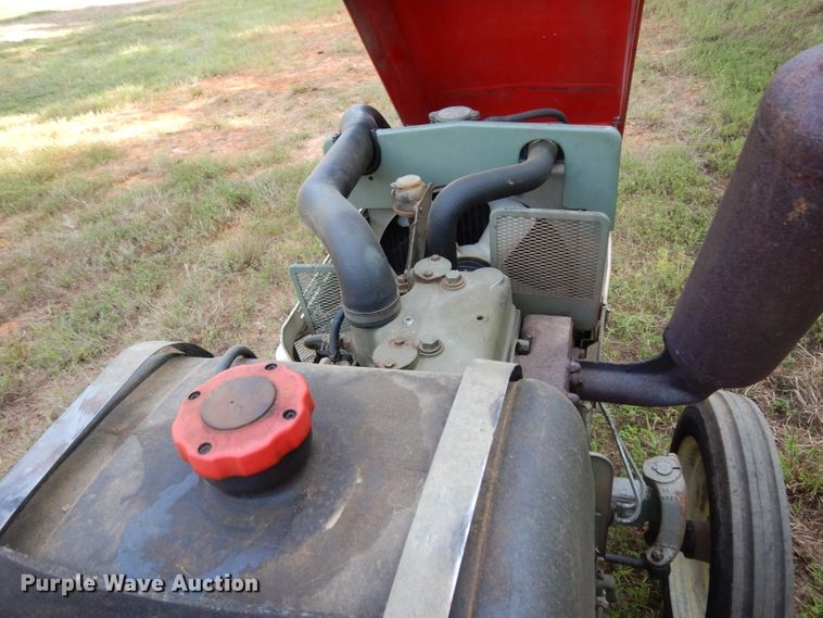 image for item DG6920 Yanmar YM2210  tractor