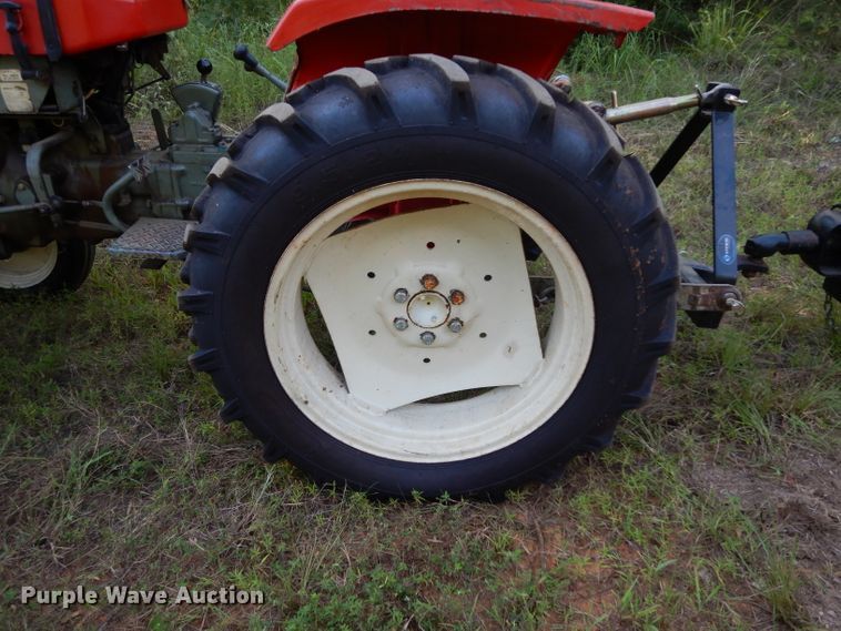 image for item DG6920 Yanmar YM2210  tractor