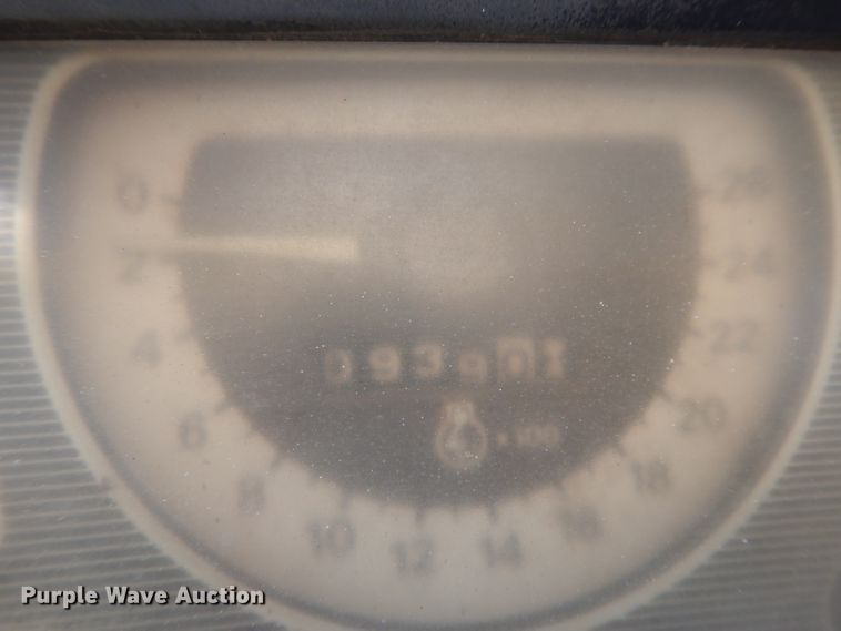 image for item DG6924 Ford 2910  tractor