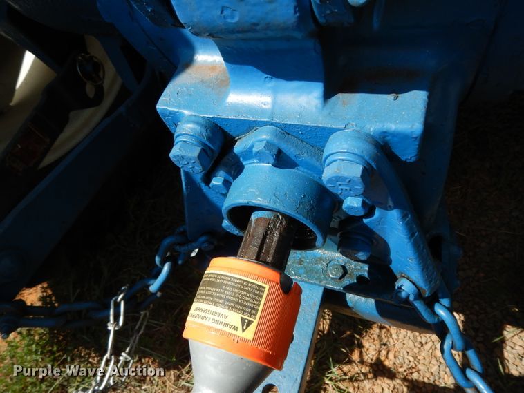 image for item DG6924 Ford 2910  tractor